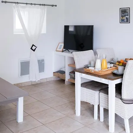 بيت للعطل L'escargot Bleu *