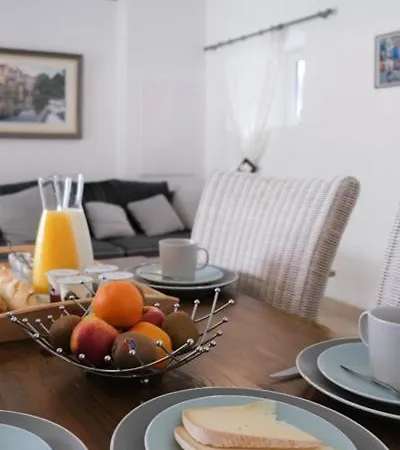 L'escargot Bleu בית נופש אולורן-סנט-מארי