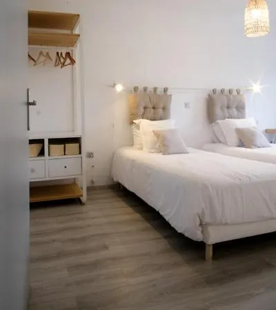 L'escargot Bleu בית נופש אולורן-סנט-מארי