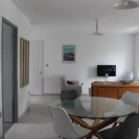 بيت للعطل L'escargot Bleu أُلورو سات ماري